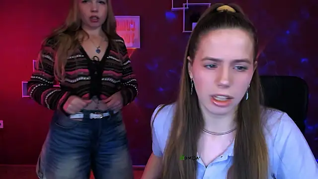 Snapshot of lumi_soft chatting on February 26, 8:57 am lumi soft online show from February 26, 8:57 am