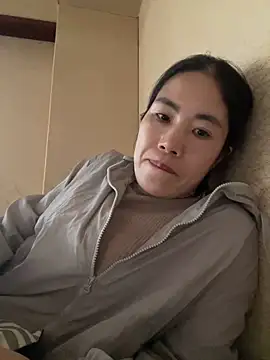 Snapshot of Keola_kwad chatting on February 3, 3:37 am Keola kwad online show from February 3, 3:37 am