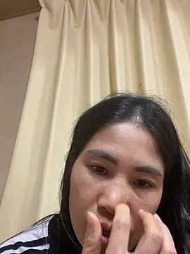 Snapshot of Keola_kwad chatting on February 22, 11:09 am Keola kwad online show from February 22, 11:09 am