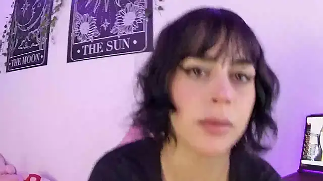 Snapshot of ariane_kimiko chatting on April 1, 9:56 pm ariane kimiko online show from April 1, 9:56 pm