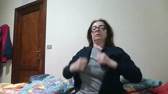 Snapshot of Miasexmilf chatting on May 15, 11:34 pm Miasexmilf online show from May 15, 11:34 pm