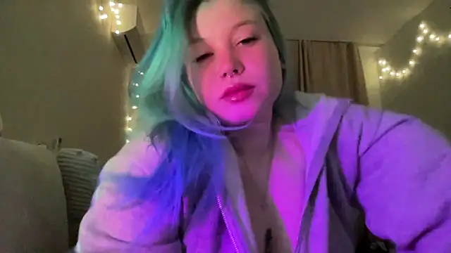 Lulu Di online show from April 18, 6:23 pm