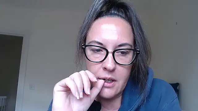 PsychicDominatrix online show from July 26, 1:40 pm