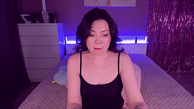 Snapshot of Nancy_Wang chatting on February 17, 8:48 pm Nancy Wang online show from February 17, 8:48 pm