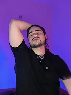 Snapshot of Derek_Vow chatting on February 4, 12:05 am Derek Vow online show from February 4, 12:05 am