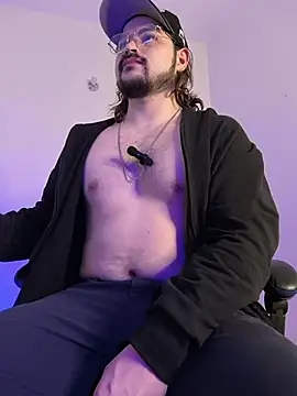 Snapshot of Derek_Vow chatting on February 22, 12:34 am Derek Vow online show from February 22, 12:34 am