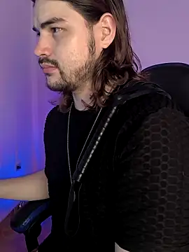 Snapshot of Derek_Vow chatting on April 28, 12:42 am Derek Vow online show from April 28, 12:42 am