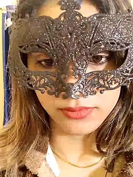 Snapshot of NEERU-STRIP chatting on February 11, 8:14 pm NEERU-STRIP online show from February 11, 8:14 pm