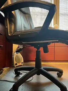 Snapshot of naughtynursejo chatting on February 4, 9:09 pm naughtynursejo online show from February 4, 9:09 pm