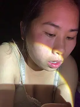 patry33 online show from March 4, 1:06 pm