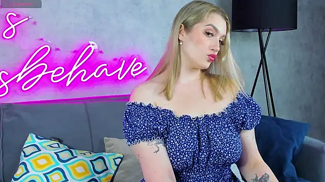 Snapshot of Viickie_Nelsson chatting on April 9, 9:58 am Viickie Nelsson online show from April 9, 9:58 am
