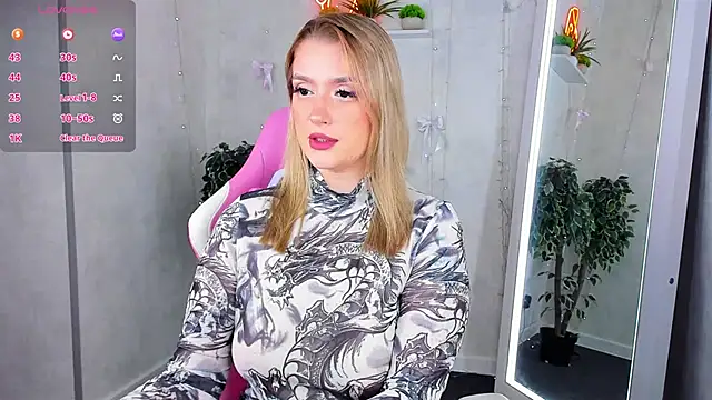 Snapshot of Viickie_Nelsson chatting on May 9, 9:25 am Viickie Nelsson online show from May 9, 9:25 am