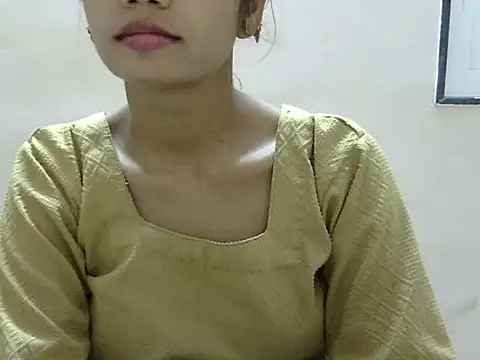 Snapshot of Kulsum_S chatting on June 20, 1:25 pm Kulsum S online show from June 20, 1:25 pm