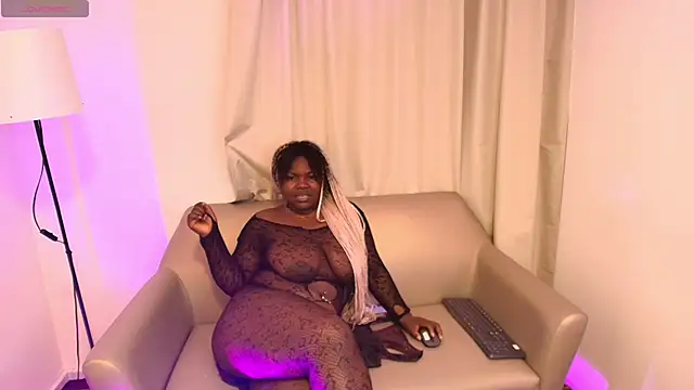 Snapshot of jada_burns chatting on February 28, 7:42 am jada burns online show from February 28, 7:42 am