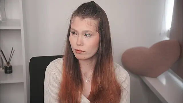 Snapshot of MarnieWootan chatting on February 18, 4:41 am MarnieWootan online show from February 18, 4:41 am