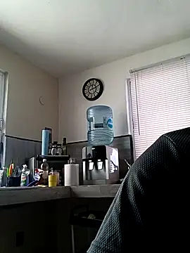 Ryzca online show from April 9, 2:33 pm