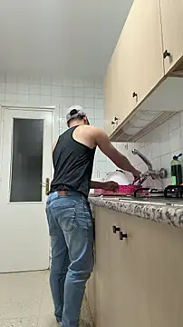 Snapshot of Massimo_Fiore chatting on February 3, 8:36 pm Massimo Fiore online show from February 3, 8:36 pm