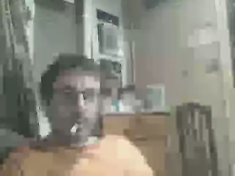 Snapshot of MrFumao chatting on March 29, 2:33 am MrFumao online show from March 29, 2:33 am