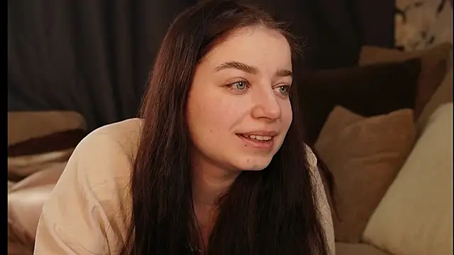 Snapshot of just_dakota_ chatting on February 24, 9:18 am just dakota online show from February 24, 9:18 am