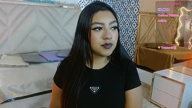 Snapshot of Laulin_tay chatting on April 25, 3:31 am Laulin tay online show from April 25, 3:31 am