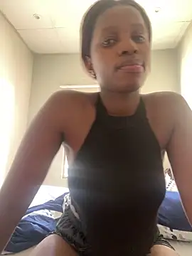 PrimaDonnaxx online show from February 11, 2:55 pm