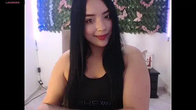 Snapshot of adara_cute_69 chatting on June 12, 8:08 pm adara cute 69 online show from June 12, 8:08 pm