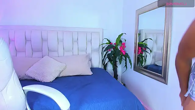 Anita23   online show from March 8, 2:59 am