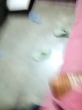 deshilnd online show from April 11, 12:04 am