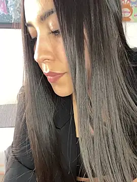 Snapshot of Mayka_sex chatting on February 20, 5:13 pm Mayka sex online show from February 20, 5:13 pm