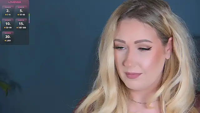 OndinaNoire online show from April 9, 6:46 pm