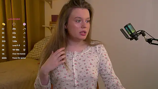 Agatha Gris online show from February 17, 11:11 pm