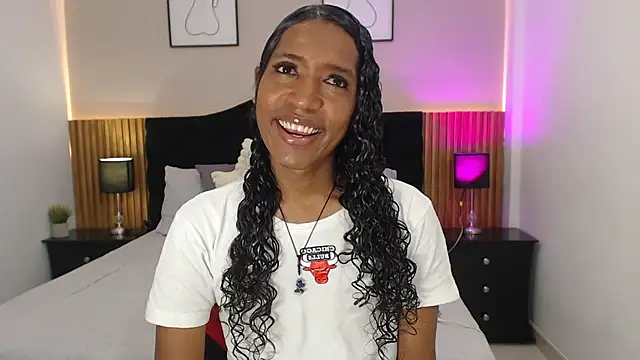 Snapshot of Mia_kheleer chatting on February 23, 4:04 pm Mia kheleer online show from February 23, 4:04 pm