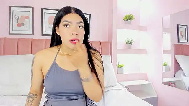 Snapshot of Sophia_Salem chatting on March 3, 12:11 pm Sophia Salem online show from March 3, 12:11 pm