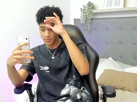 wes gibbings online show from February 17, 2:46 pm