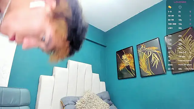 Julien Ansel online show from February 17, 3:36 am