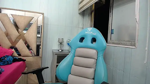 allison max tattoo online show from February 23, 1:25 am