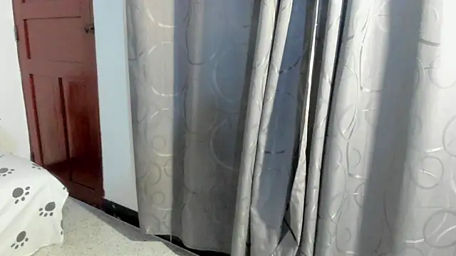 Snapshot of Vlad__night chatting on May 21, 3:35 am Vlad night online show from May 21, 3:35 am