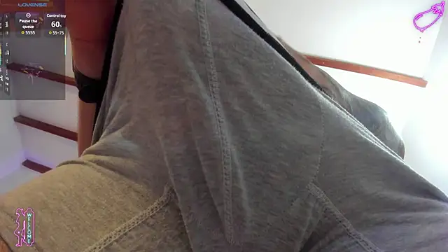 Snapshot of Vlad__night chatting on July 7, 6:47 am Vlad night online show from July 7, 6:47 am