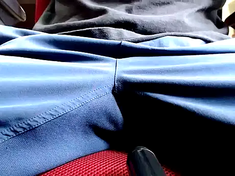 sedutormisterioso online show from February 19, 5:09 pm