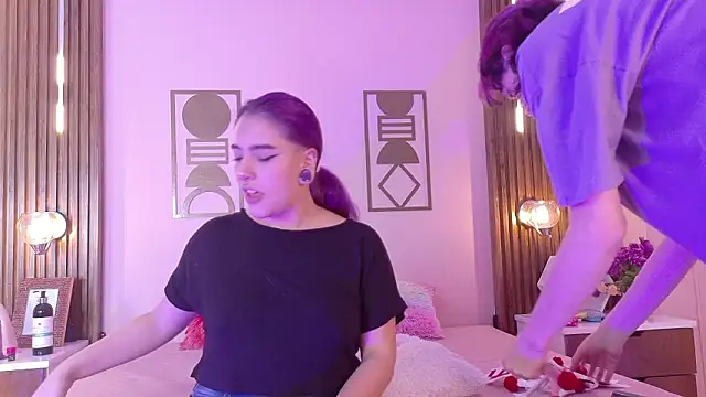 Hanna-Winchester online show from February 14, 4:42 am