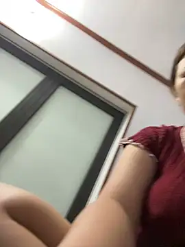 Puka2001 online show from March 23, 7:07 pm