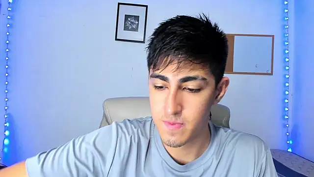 babyted272 online show from March 30, 11:33 am