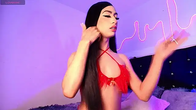 Snapshot of Martina_Sky_ chatting on March 22, 12:14 am Martina Sky online show from March 22, 12:14 am