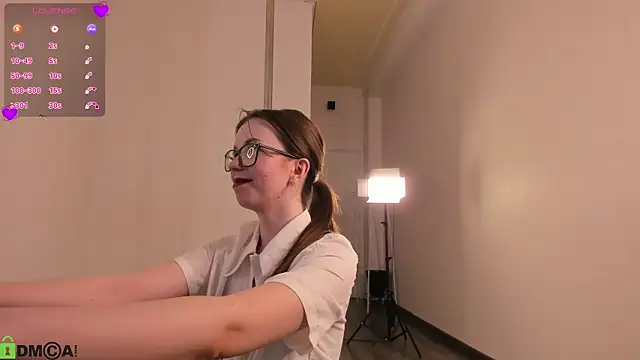 Betty Andrews online show from April 14, 9:15 am