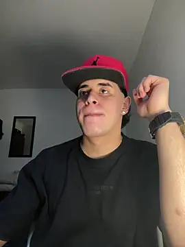 Maximuz1920 online show from March 31, 6:08 pm