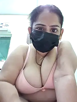 diyam4002 online show from February 26, 2:05 pm