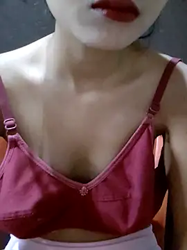 twinkle20 online show from February 9, 7:12 am