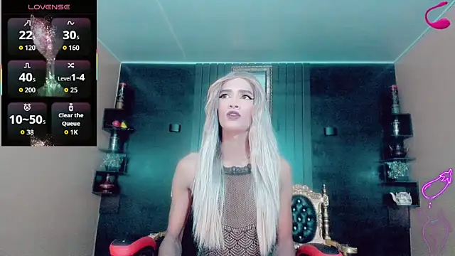 Samantha Ortega  online show from March 16, 11:25 am