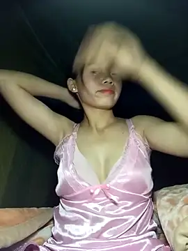 Snapshot of derylove_ chatting on February 3, 3:39 pm derylove online show from February 3, 3:39 pm