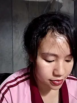 Snapshot of Lymimi chatting on May 6, 3:17 pm Lymimi online show from May 6, 3:17 pm